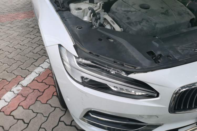 Used Volvo S90 2018 T5 Zhiyuan Edition Right Front Headlight