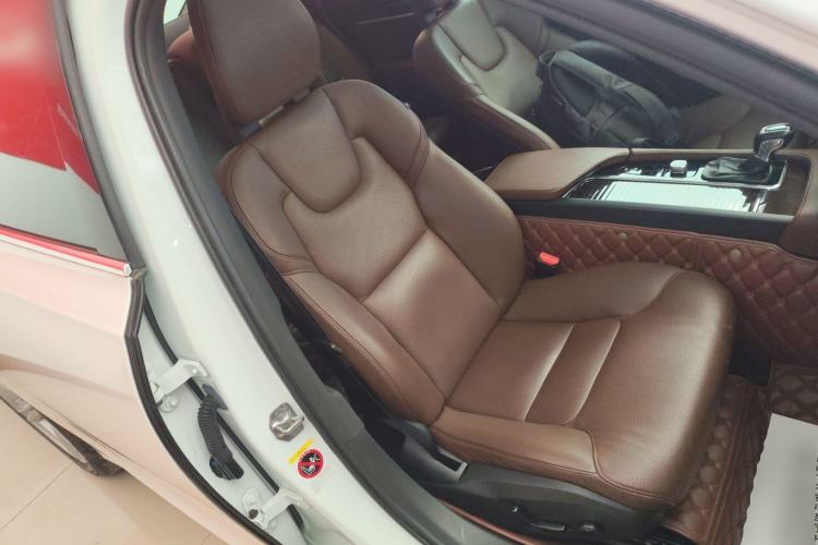 Used Volvo S90 2018 T4 Zhiyuan Edition Right Front Seat