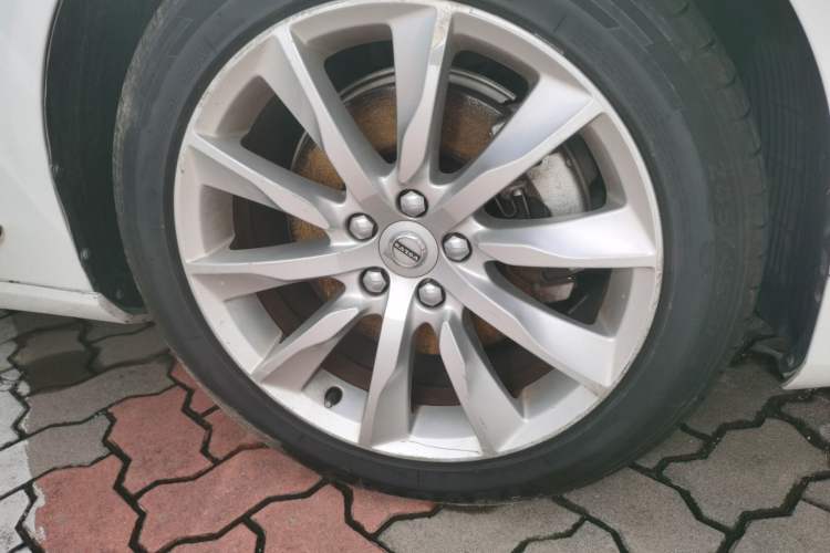 Used Volvo S90 2018 T5 Zhiyuan Edition Right Front Wheel Hub