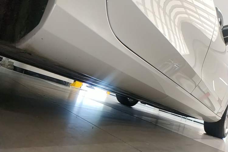 Used Volvo S90 2018 T4 Zhiyuan Edition Right Side Sill