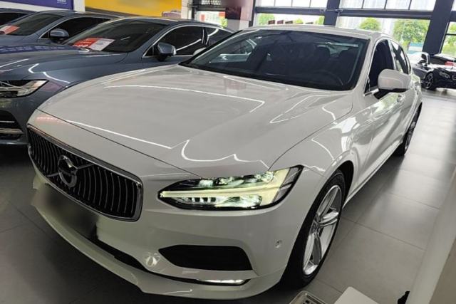 Used Volvo S90 2018 T4 Zhiyuan Edition