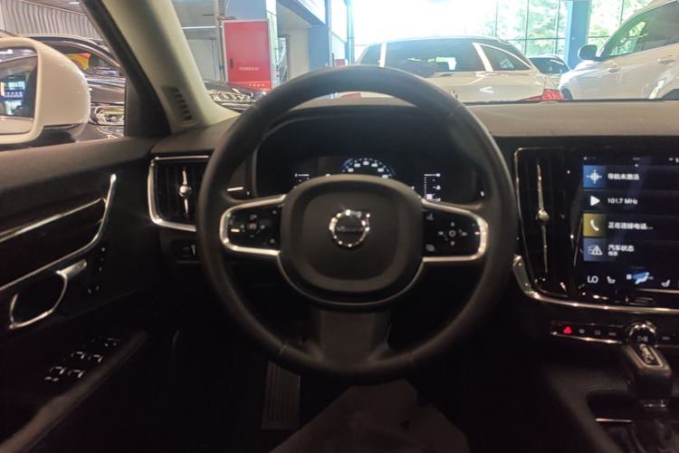 Used Volvo S90 2018 T4 Zhiyuan Edition Steering Wheel