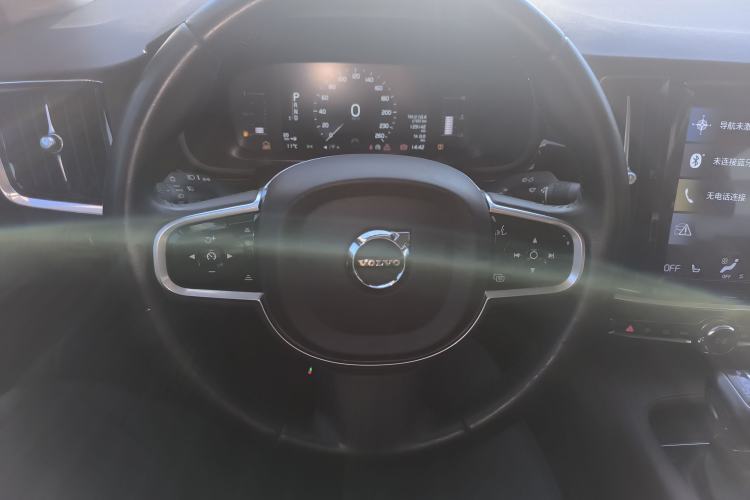 Used Volvo S90 2018 T4 Zhiyuan Edition Steering Wheel
