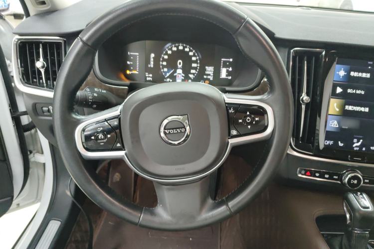 Used Volvo S90 2018 T4 Zhiyuan Edition Steering Wheel