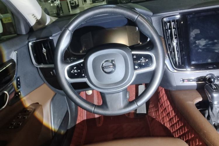 Used Volvo S90 2018 T4 Zhiyuan Edition Steering Wheel