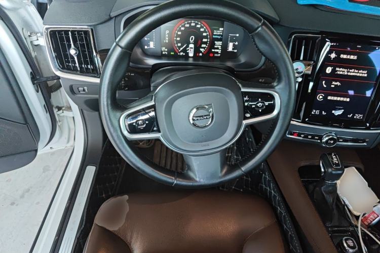 Used Volvo S90 2018 T4 Zhiyuan Edition Steering Wheel
