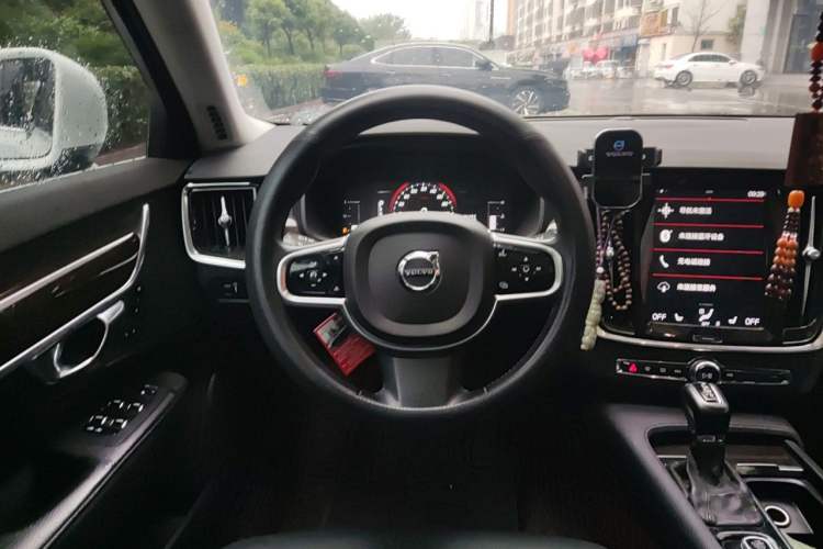 Used Volvo S90 2018 T4 Zhiyuan Edition Steering Wheel
