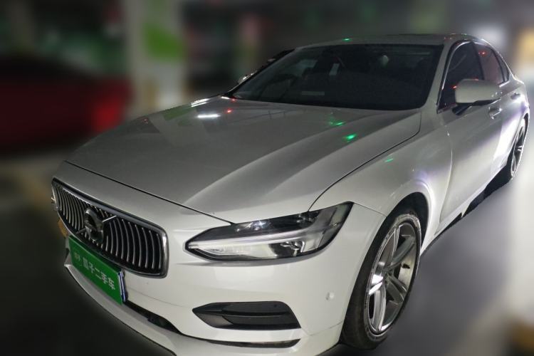 Used Volvo S90 2018 T4 Zhiyuan Edition Guazi used car, China used car export, Used car for sale, Used  cars, Cheapest cars for sale