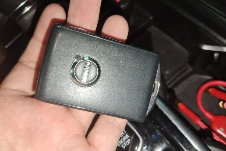 Used Volvo S90 2018 T4 Zhiyuan Edition Vehicle Key