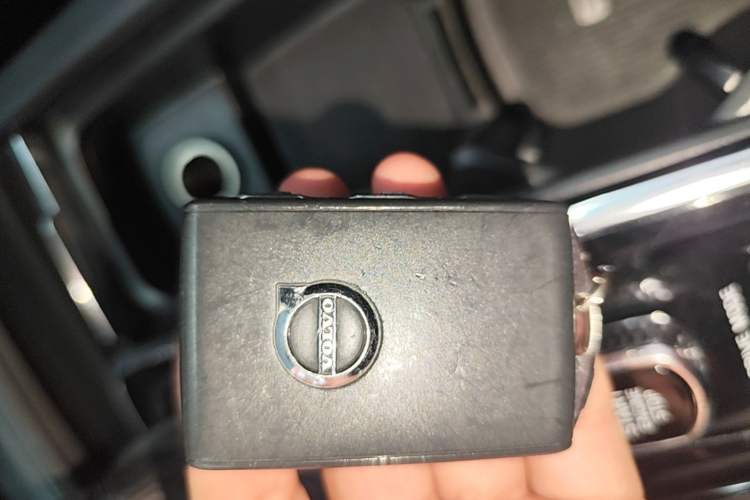 Used Volvo S90 2018 T4 Zhiyuan Edition Vehicle Key