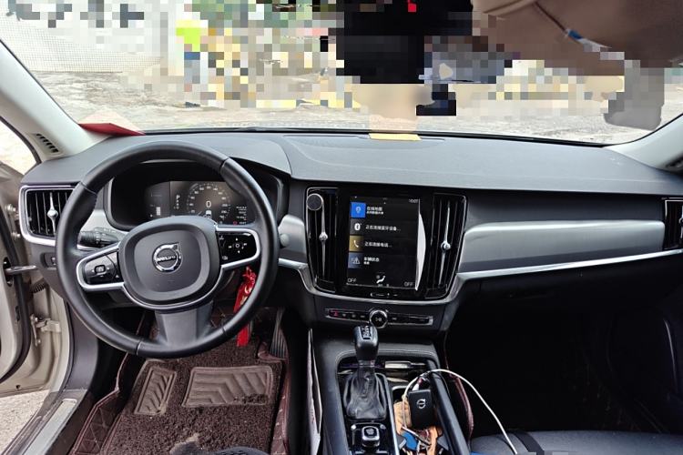 Used Volvo S90 2018 T4 Zhiyuan Edition Center Console