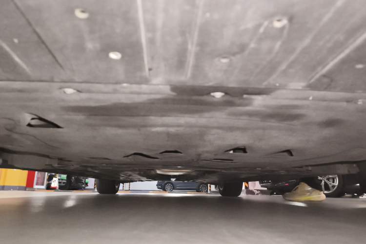 Used Volvo S90 2018 T4 Zhiyuan Edition Chassis Front
