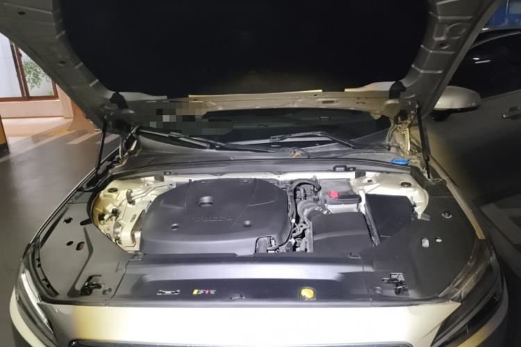 Used Volvo S90 2018 T4 Zhiyuan Edition Engine Bay