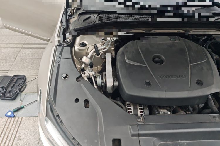 Used Volvo S90 2018 T4 Zhiyuan Edition Engine Bay Right