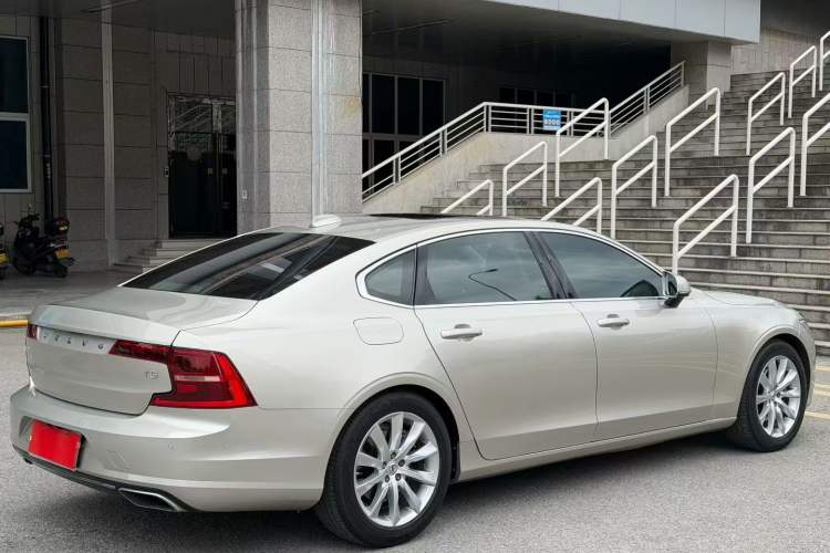 Used Volvo S90 2018 T5 Zhiyuan Edition Exterior 4