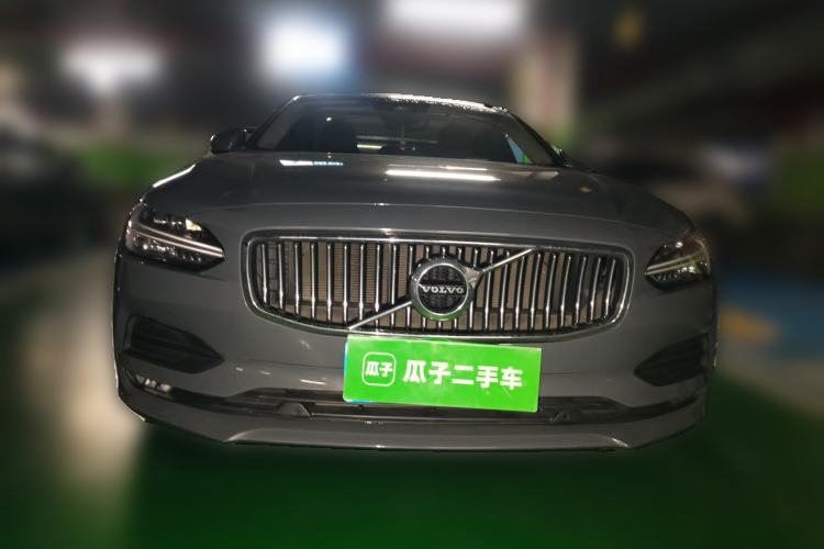 Used Volvo S90 2018 T4 Zhiyuan Edition Front