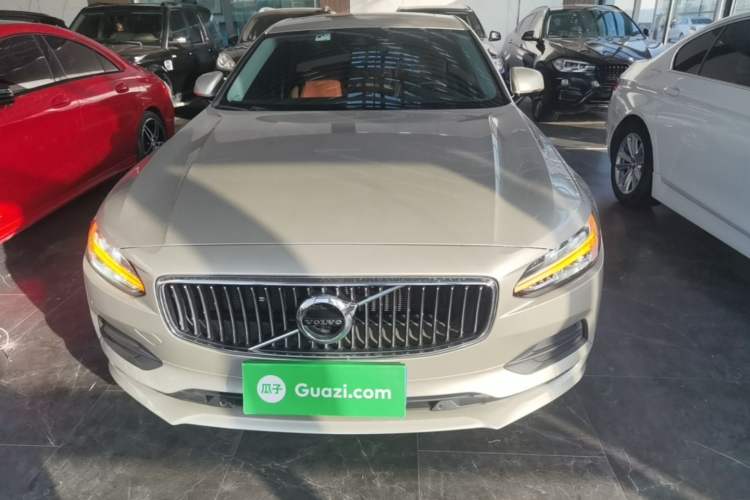 Used Volvo S90 2018 T5 Zhiyuan Edition Front