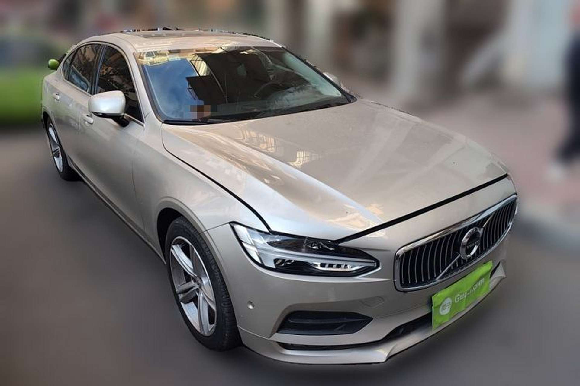 Used Volvo S90 2018 T4 Zhiyuan Edition Front Right 45 Deg