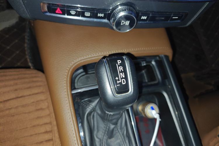 Used Volvo S90 2018 T4 Zhiyuan Edition Gear Lever