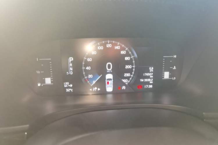 Used Volvo S90 2018 T5 Zhiyuan Edition Instrument Cluster