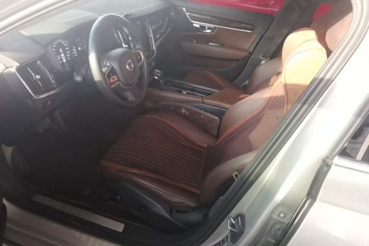 Used Volvo S90 2018 T5 Zhiyuan Edition Left Front Seat