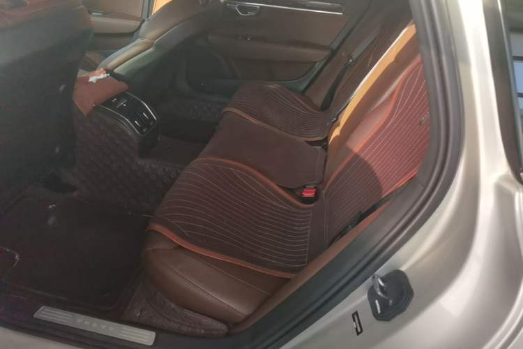 Used Volvo S90 2018 T5 Zhiyuan Edition Left Rear Seat