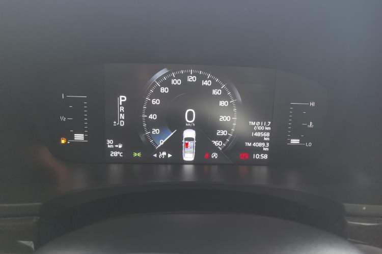 Used Volvo S90 2018 T5 Zhiyuan Edition Odometer Close Up