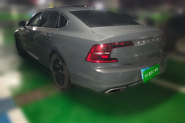 Used Volvo S90 2018 T4 Zhiyuan Edition Rear Left 45 Deg