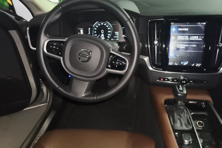 Used Volvo S90 2018 T4 Zhiyuan Edition Steering Wheel