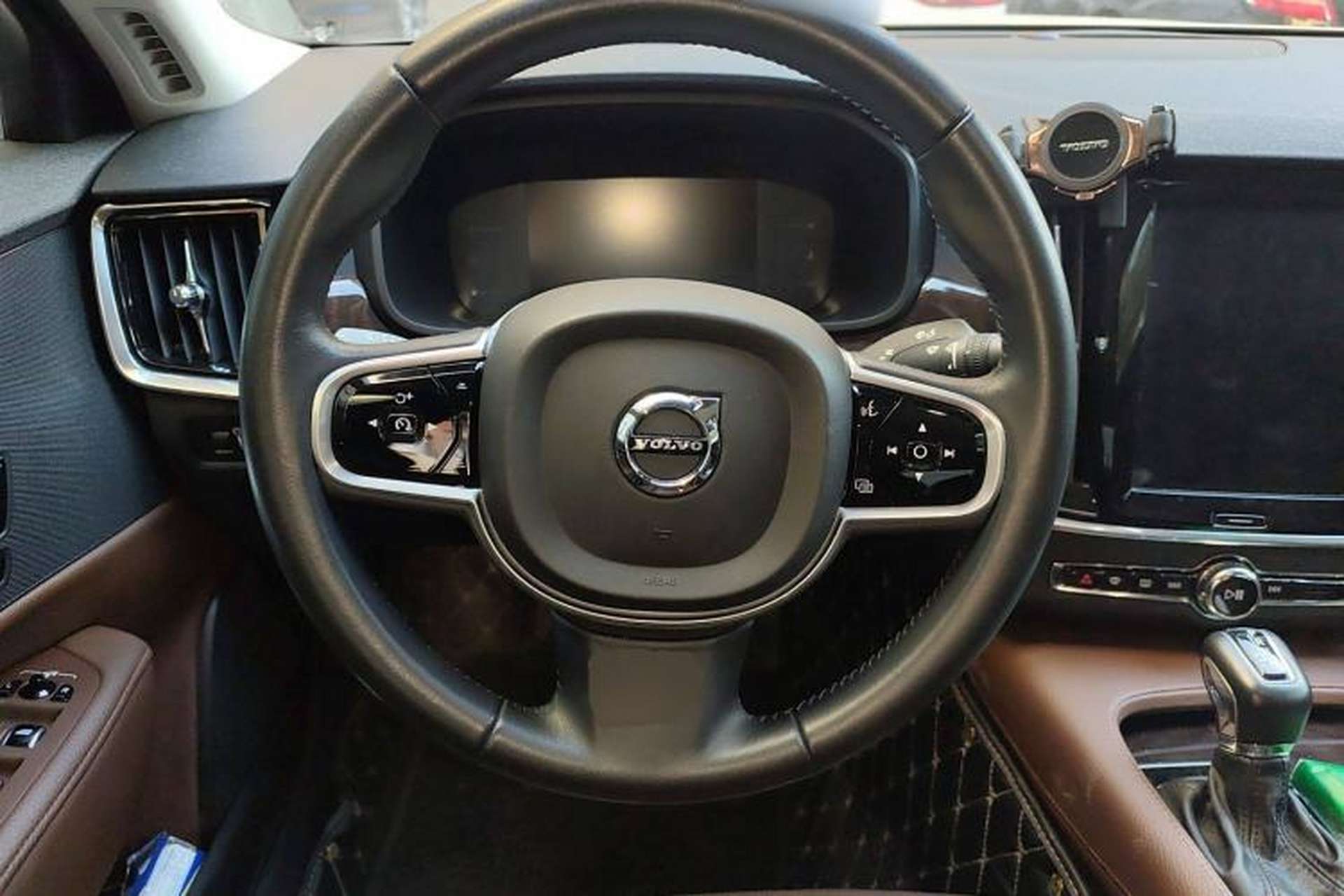 Used Volvo S90 2018 T4 Zhiyuan Edition Steering Wheel