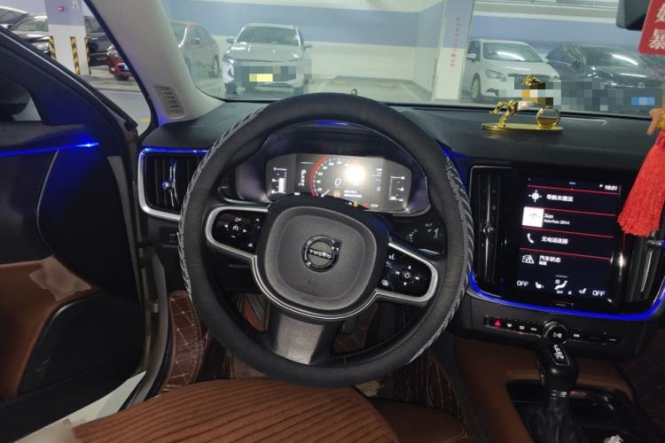 Used Volvo S90 2018 T4 Zhiyuan Edition Steering Wheel