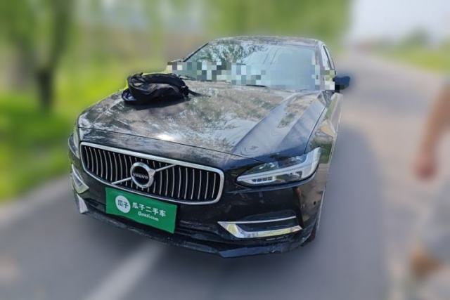 Volvo S90 2019 T5 Zhiyuan Edition usata