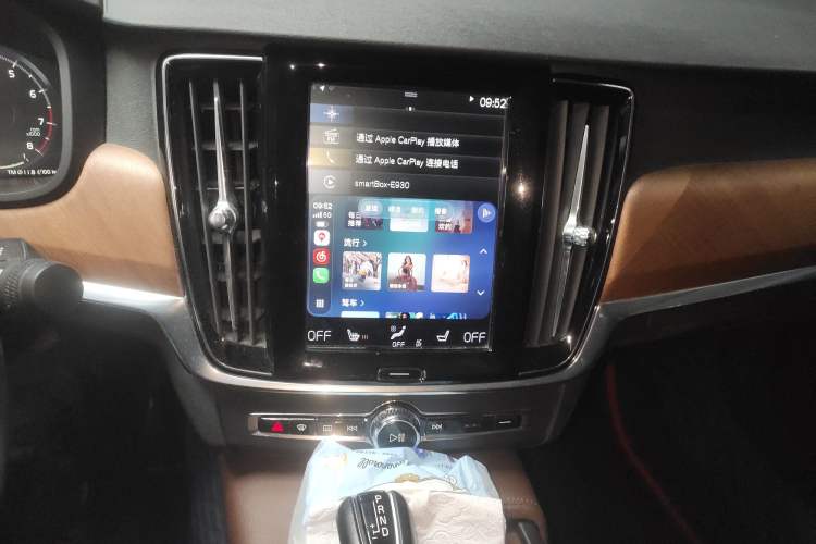Used Volvo S90 2019 T5 Zhiyuan Edition Audio And AC Panel