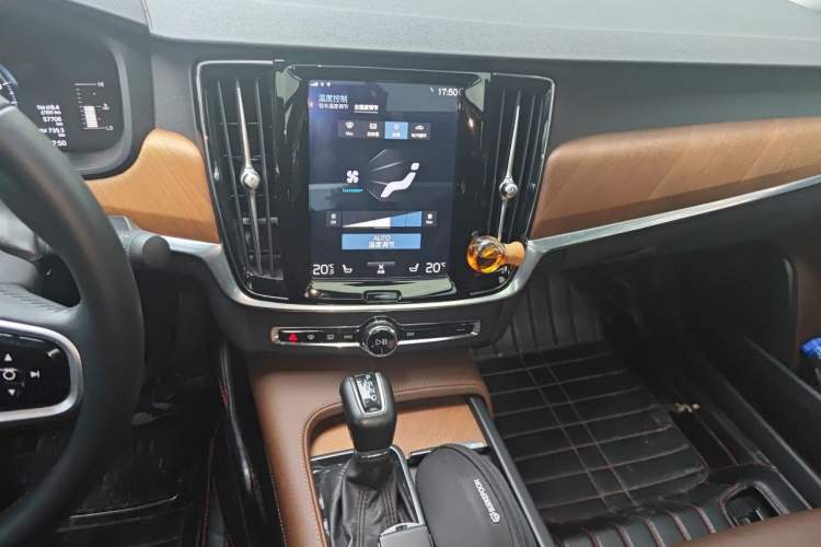Used Volvo S90 2019 T5 Zhiyi Edition Audio And AC Panel