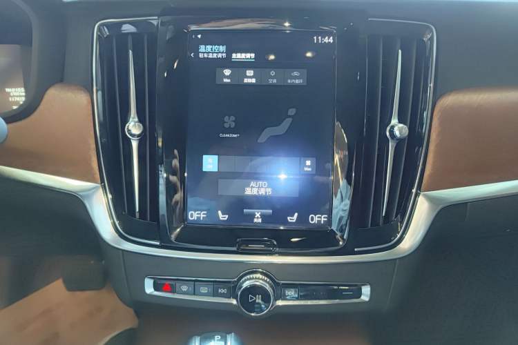 Used Volvo S90 2019 T5 Zhiyi Edition Audio And AC Panel