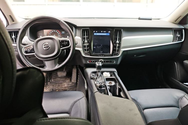 Used Volvo S90 2019 T4 Zhiyi Edition Center Console