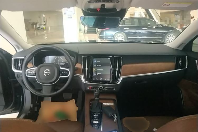 Used Volvo S90 2019 T5 Zhiyi Edition Center Console