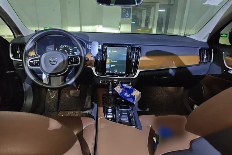 Used Volvo S90 2019 T5 Zhiyi Edition Center Console