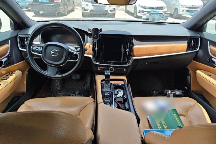 Used Volvo S90 2019 T5 Zhiyi Edition Center Console