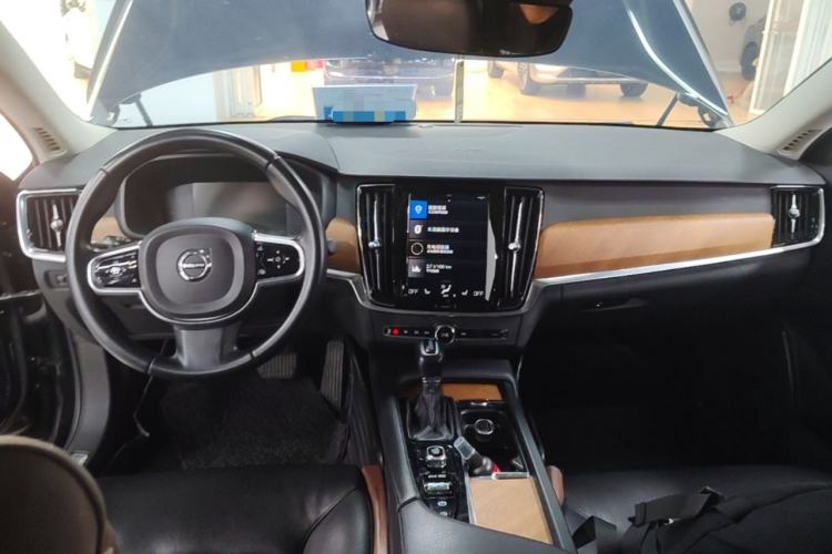 Used Volvo S90 2019 T5 Zhiyi Edition Center Console