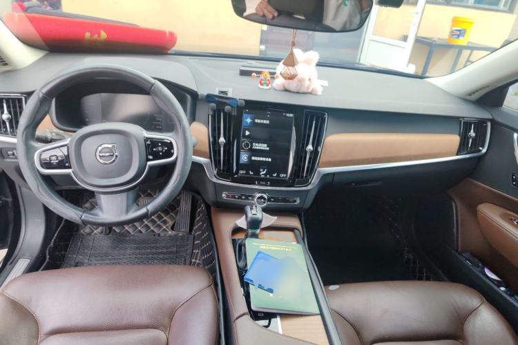 Used Volvo S90 2019 T5 Zhiyi Edition Center Console