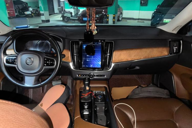 Used Volvo S90 2019 T5 Zhiyi Edition Center Console