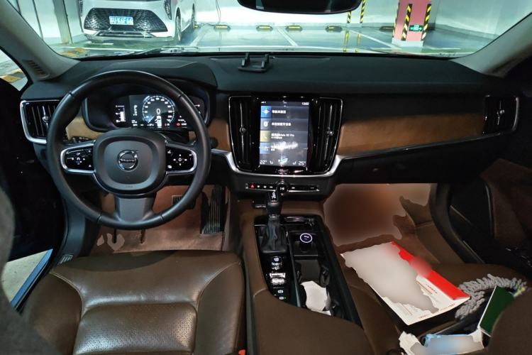 Used Volvo S90 2019 T5 Zhiyi Edition Center Console
