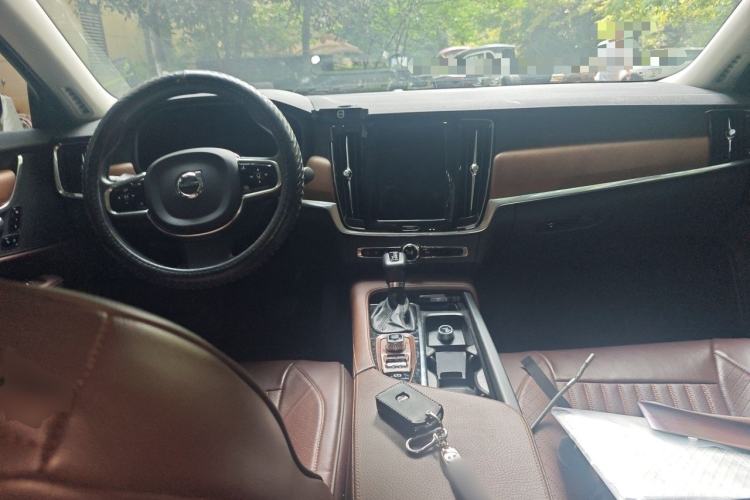 Used Volvo S90 2019 T5 Zhiyi Edition Center Console