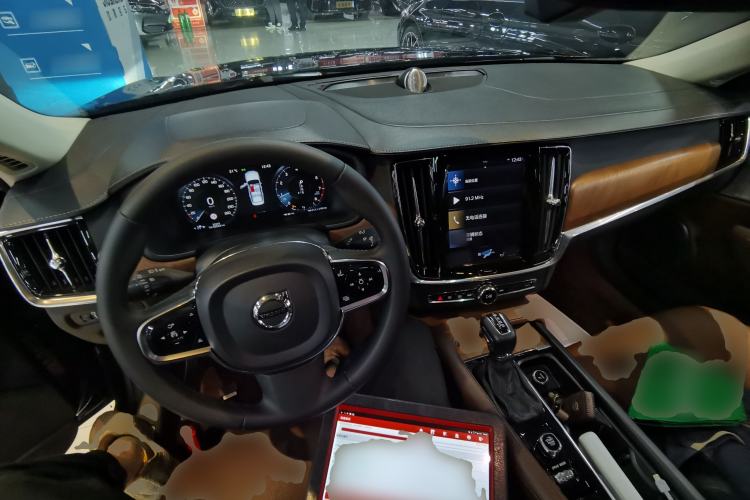 Used Volvo S90 2019 T5 Zhiya Edition Center Console