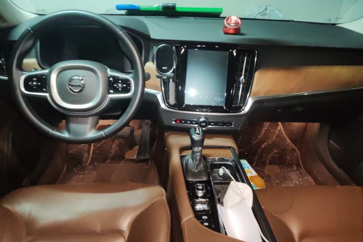 Used Volvo S90 2019 T5 Zhiyi Edition Center Console