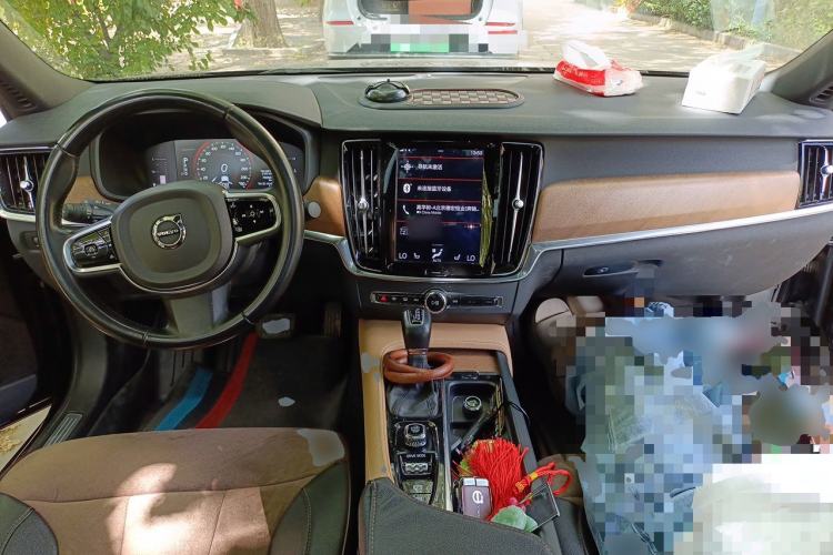 Used Volvo S90 2019 T5 Zhiyi Edition Center Console
