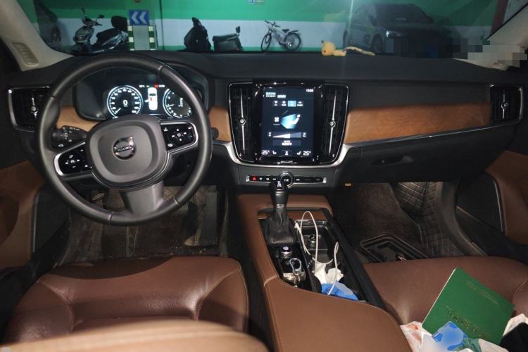Used Volvo S90 2019 T5 Zhiyi Edition Center Console