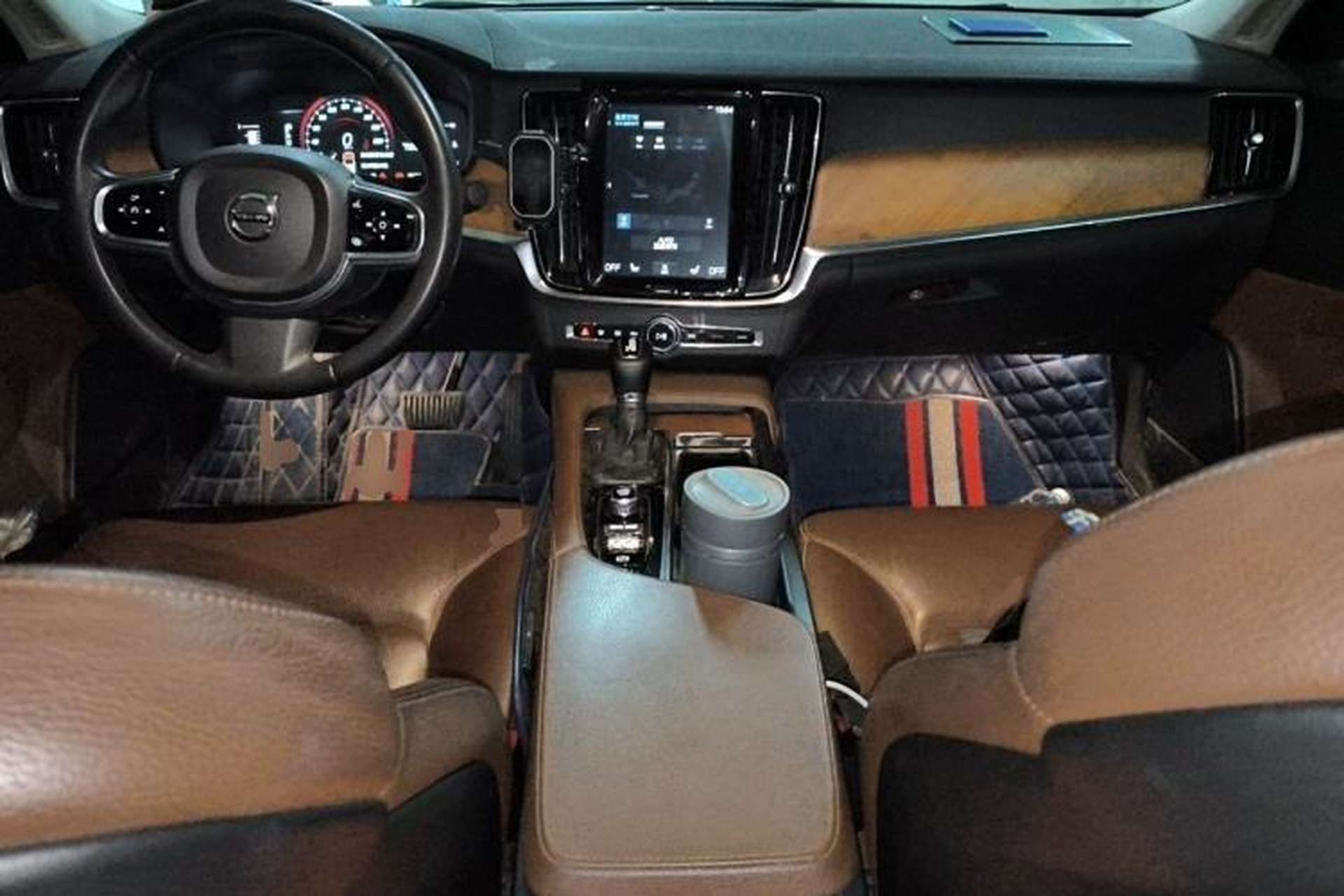 Used Volvo S90 2019 T5 Zhiyi Edition Center Console