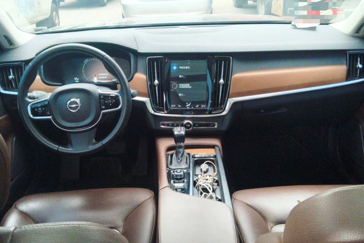 Used Volvo S90 2019 T5 Zhiyi Edition Center Console